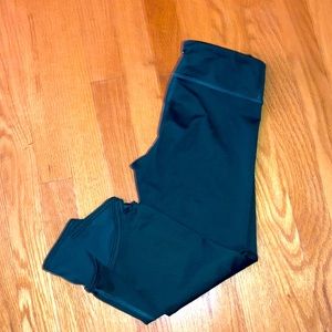A Dark bright Green Legging